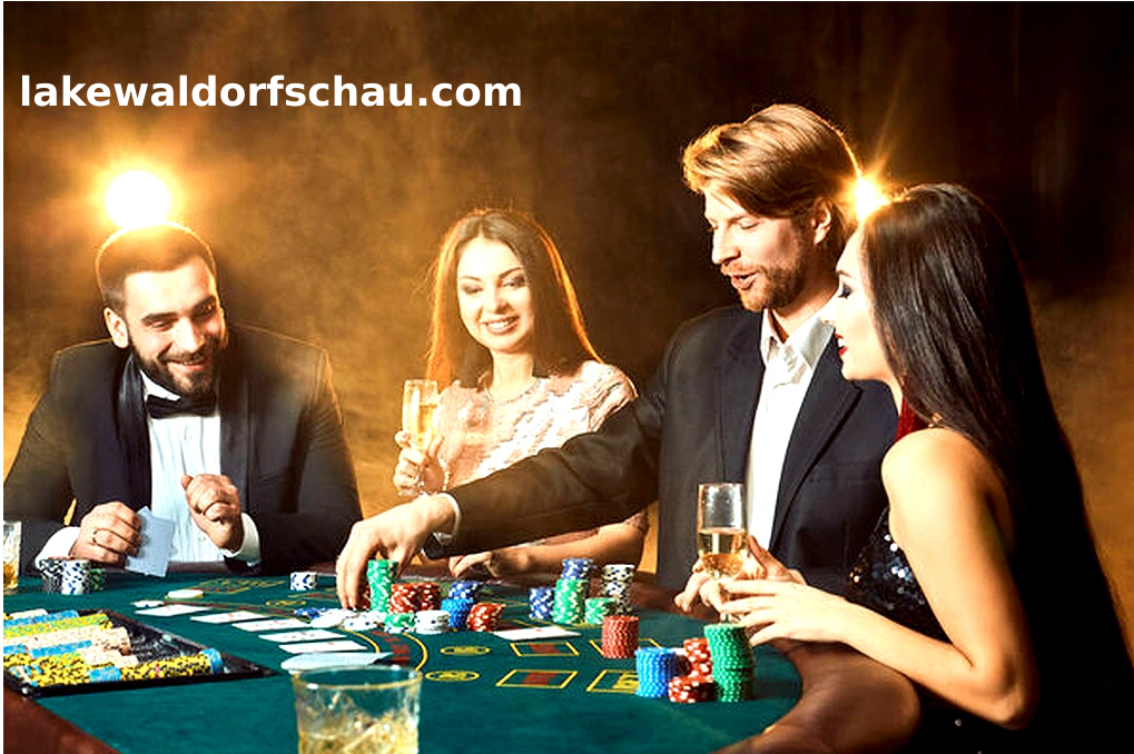 Baccarat là một trò chơi bài phổ biến trong các sòng bạc.